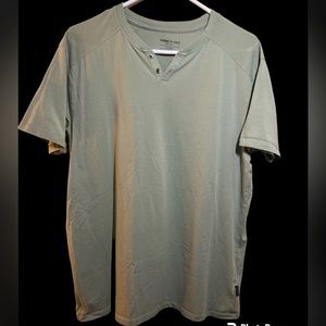 Kenneth Cole Techni-Cole T-Shirt Moss Green Men’s size Large